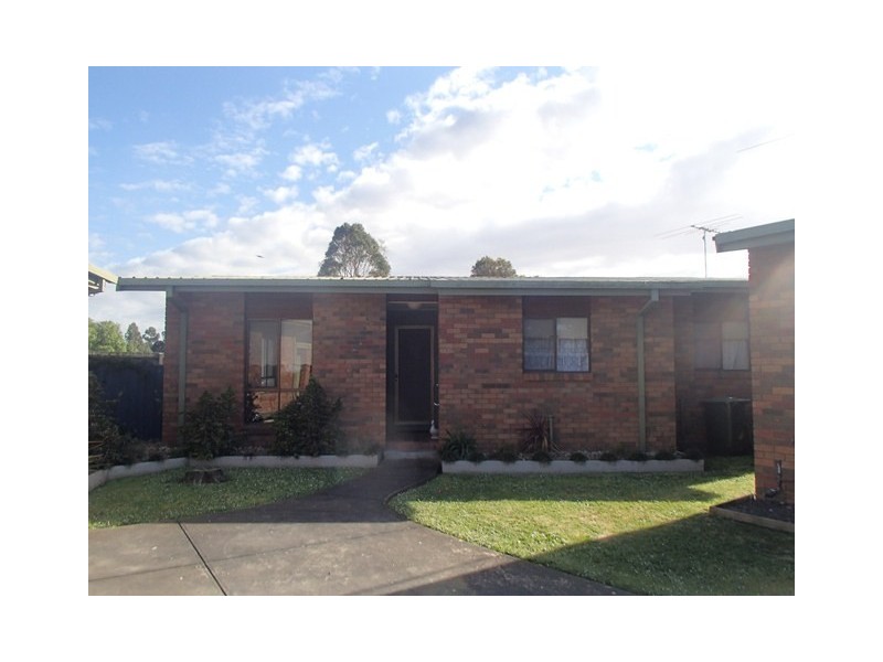 2/9 Beverley Crescent, Lara VIC 3212