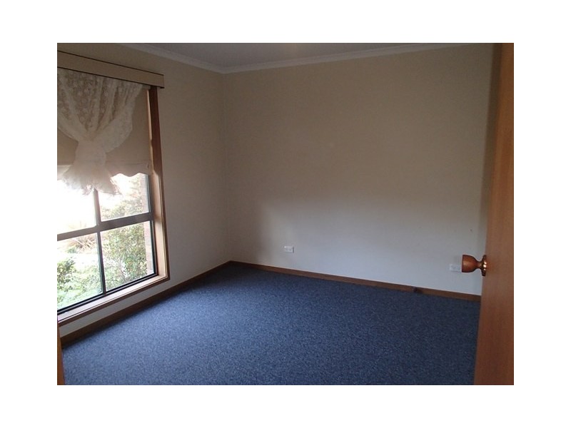 2/9 Beverley Crescent, Lara VIC 3212