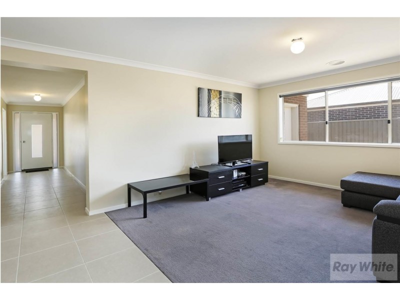11 Musk Duck Court, Lara VIC 3212