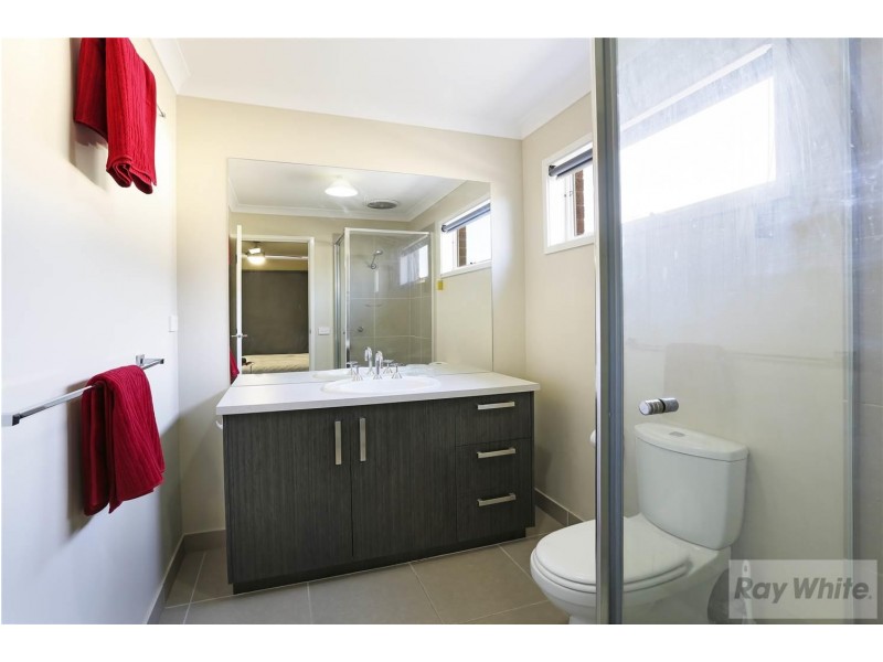 11 Musk Duck Court, Lara VIC 3212