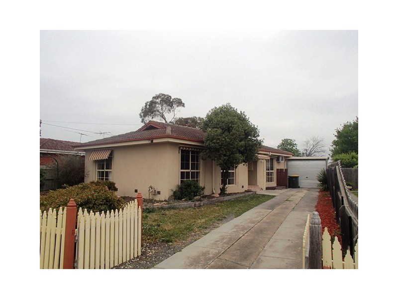 13 Pembroke Street, Corio VIC 3214