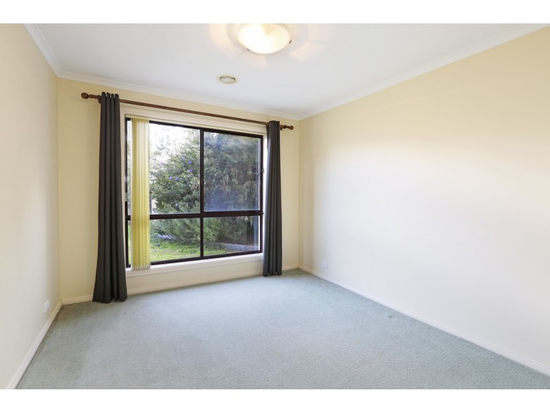 17 Brownlow Court, Lara VIC 3212