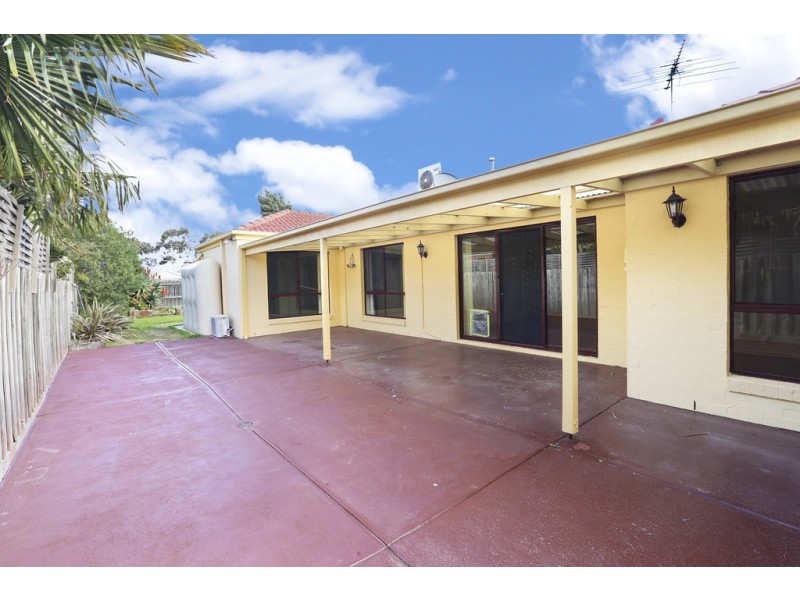 17 Brownlow Court, Lara VIC 3212