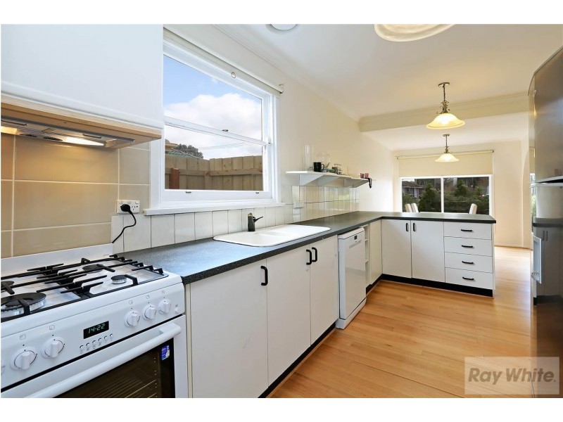 10 Kalver Street, Corio VIC 3214