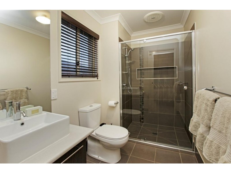 35 Nankeen Avenue, Lara VIC 3212