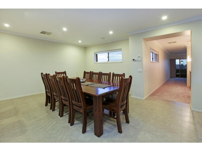 35 Nankeen Avenue, Lara VIC 3212