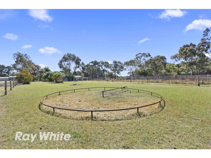 5 Rees Road, Avalon, Lara VIC 3212