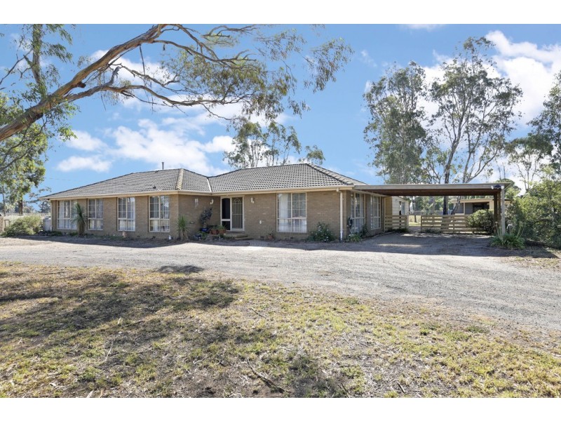 30 Coonawarra Drive, Lara VIC 3212