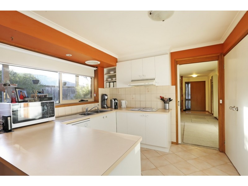 1 Allister Court, Lara VIC 3212