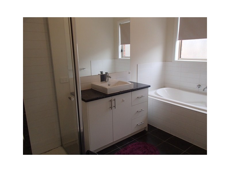 49 Canopus Crescent, Lara VIC 3212