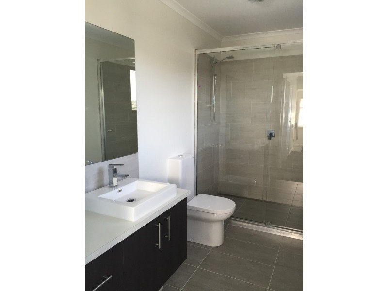 15 Morona Ave, Norlane VIC 3214