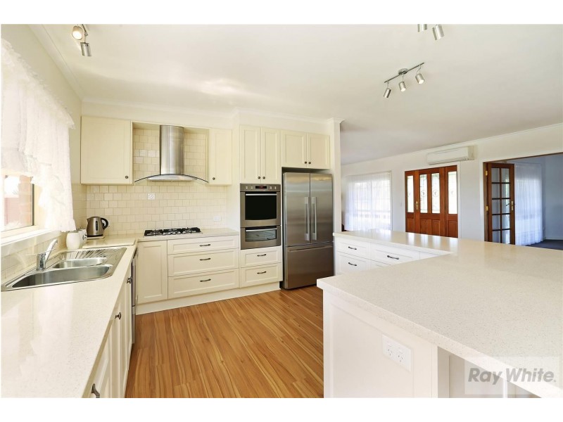 143 McIntyre Road, Lara VIC 3212