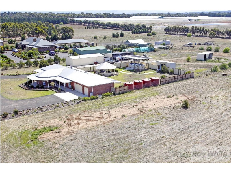 143 McIntyre Road, Lara VIC 3212