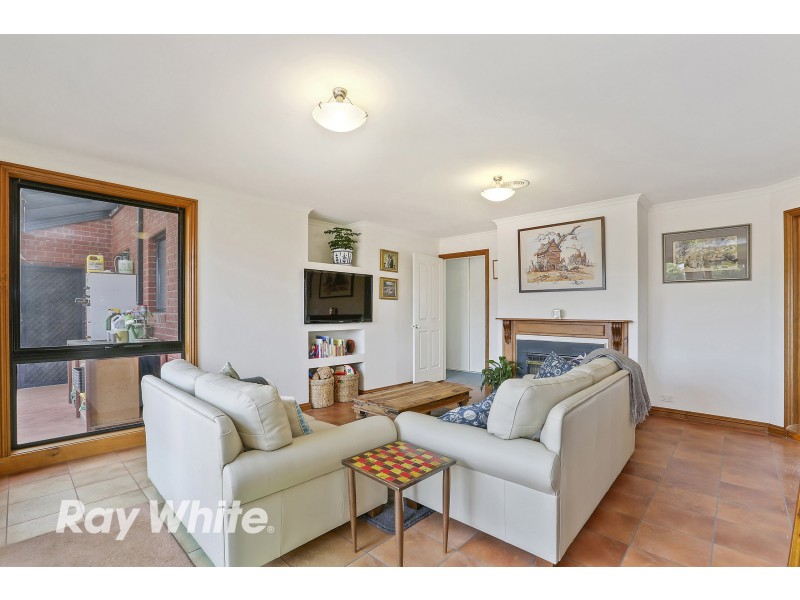 1-2 Starling Close, Lara VIC 3212