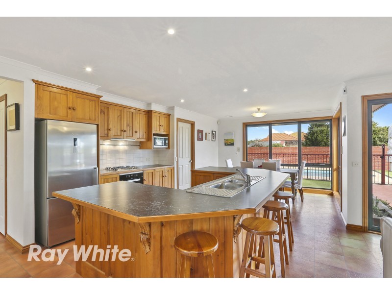 1-2 Starling Close, Lara VIC 3212