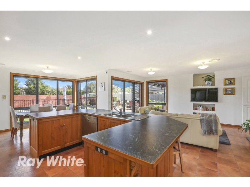 1-2 Starling Close, Lara VIC 3212