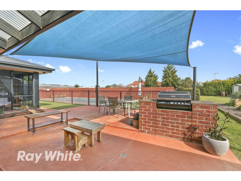 1-2 Starling Close, Lara VIC 3212