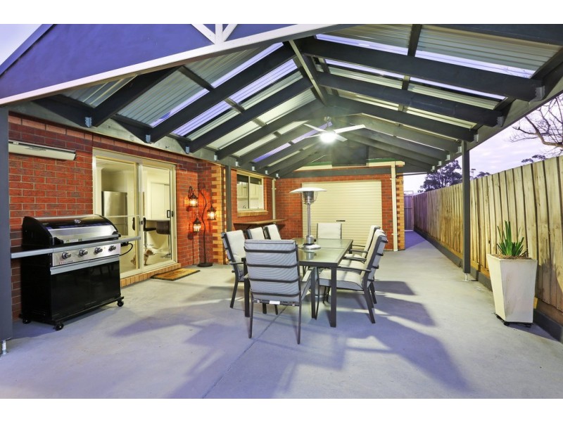 1 Veedale Court, Lara VIC 3212