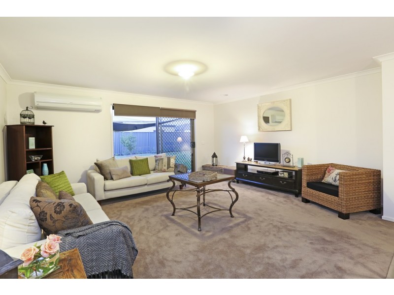 27 Barnong Way, Lara VIC 3212