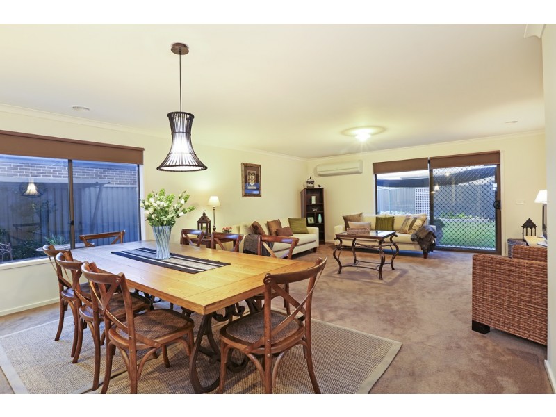 27 Barnong Way, Lara VIC 3212