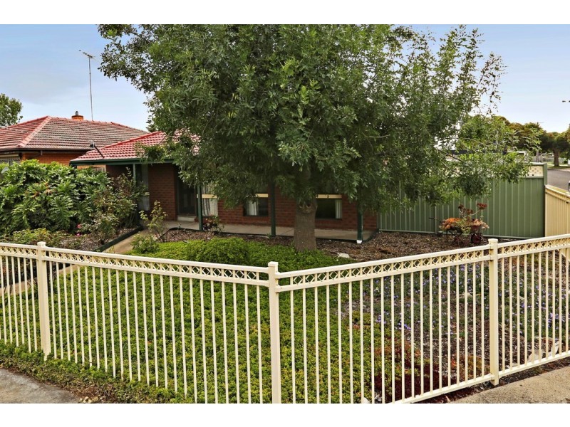 24 Talpa Crescent, Corio VIC 3214