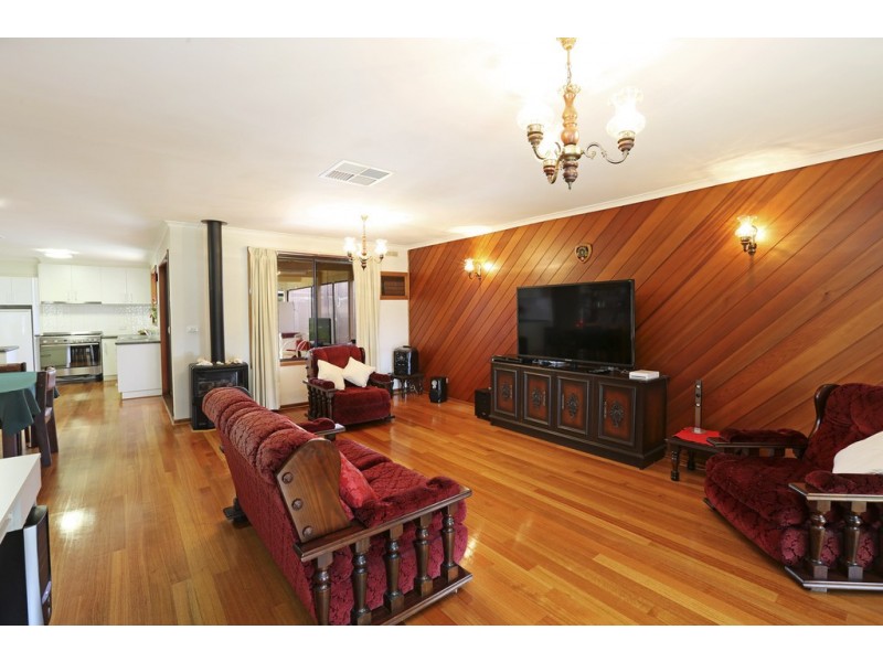 24 Talpa Crescent, Corio VIC 3214