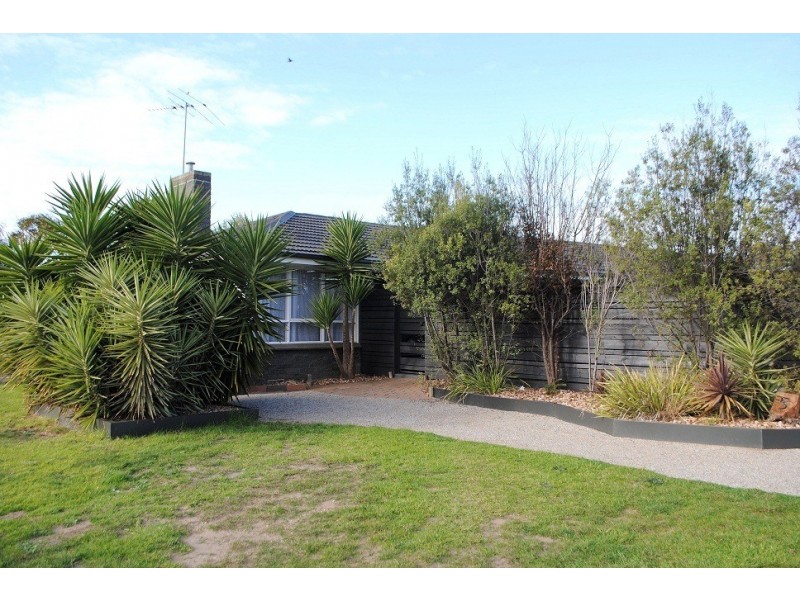 5 Looker Street, Lara VIC 3212