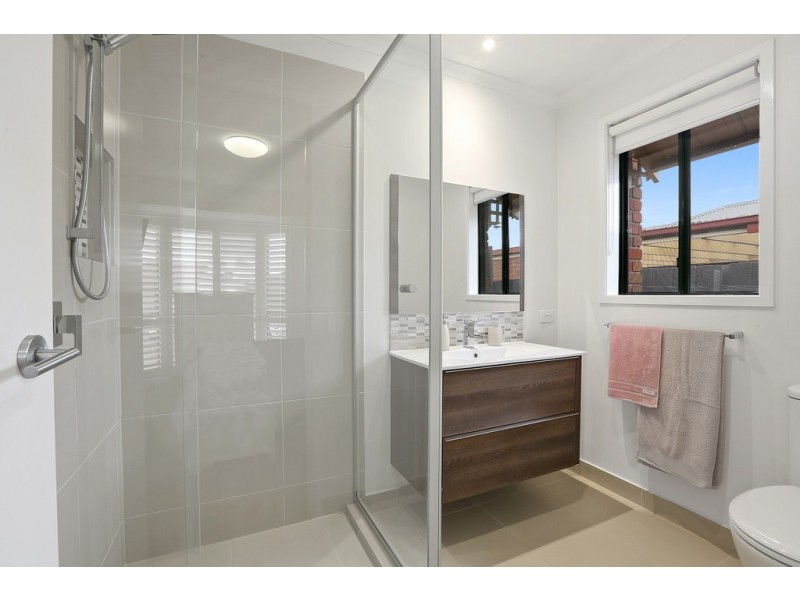 5 Sonia Court, Lara VIC 3212