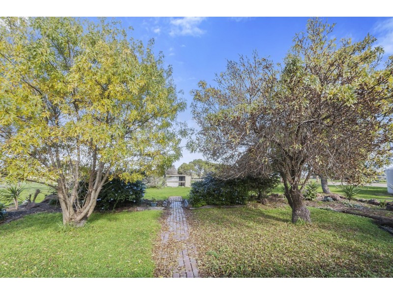 75 Malcolm Road, Little River VIC 3211