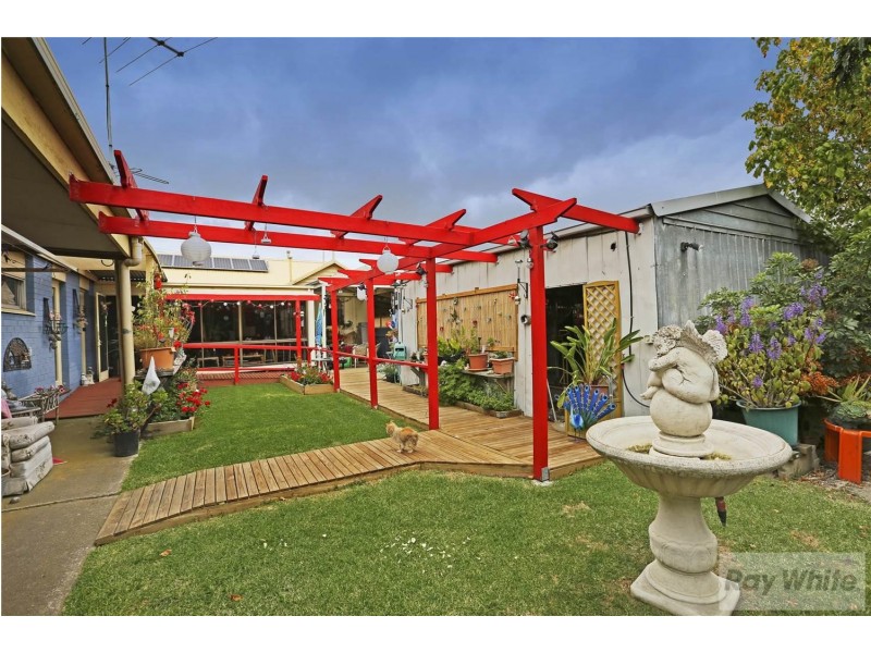 17 Brooks Street, Norlane VIC 3214