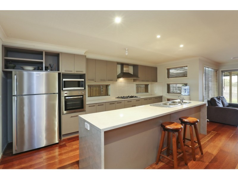 5 Ralph Court, Bell Park VIC 3215