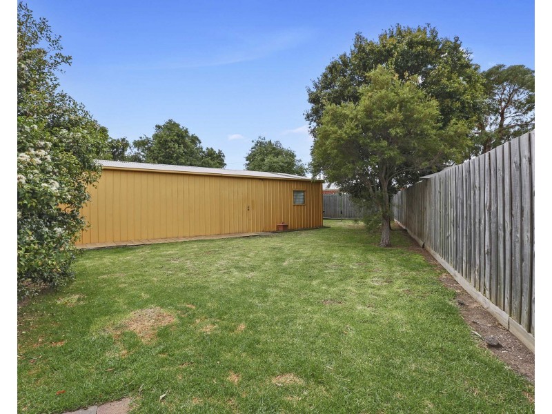 11 Leonora Court, Corio VIC 3214