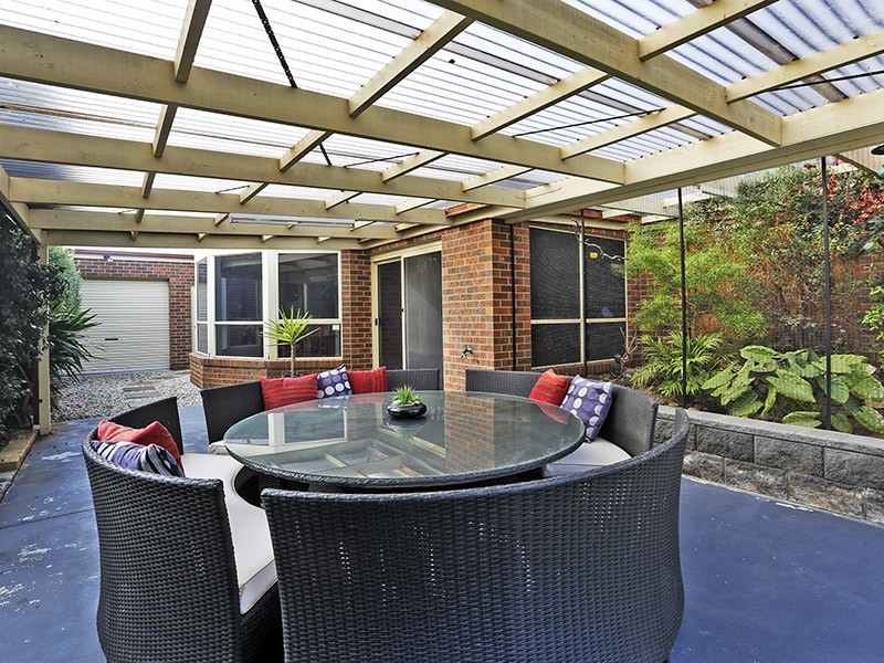 83 Country Gardens Drive, Lara VIC 3212