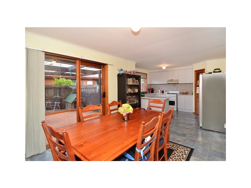 9 Waliki Court, Lara VIC 3212