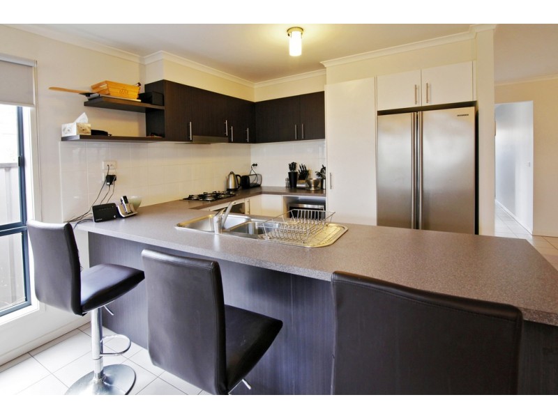 13 Raymond George Place, Lara VIC 3212