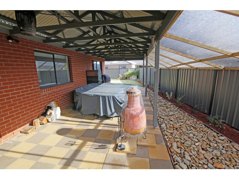 13 Raymond George Place, Lara VIC 3212