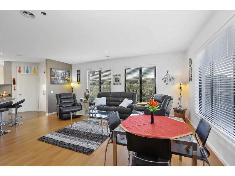 22-24 Haugh Street, Lovely Banks VIC 3221