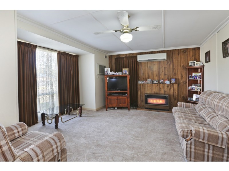 8 Wren Street, Norlane VIC 3214