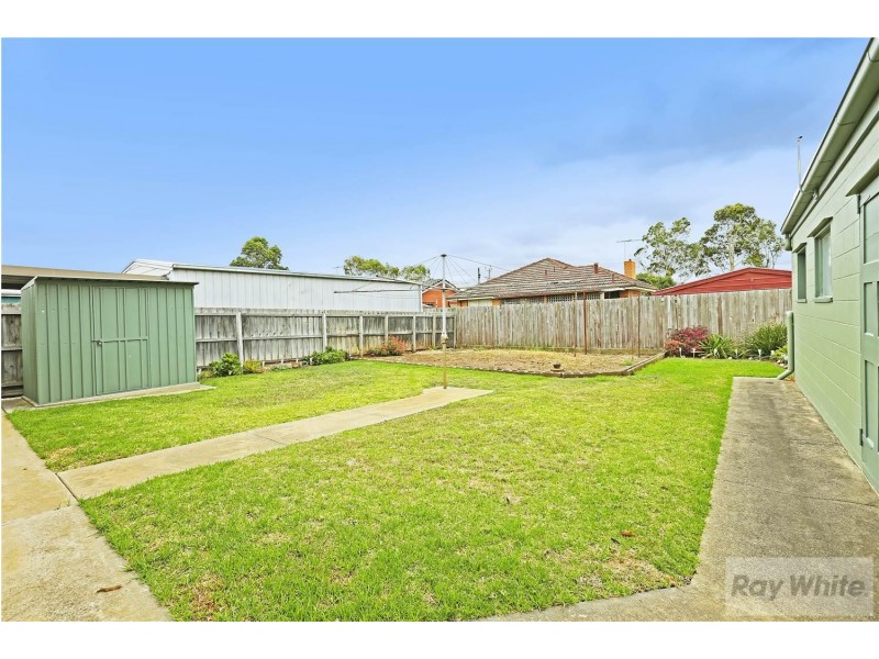 9 Fiona Avenue, Corio VIC 3214