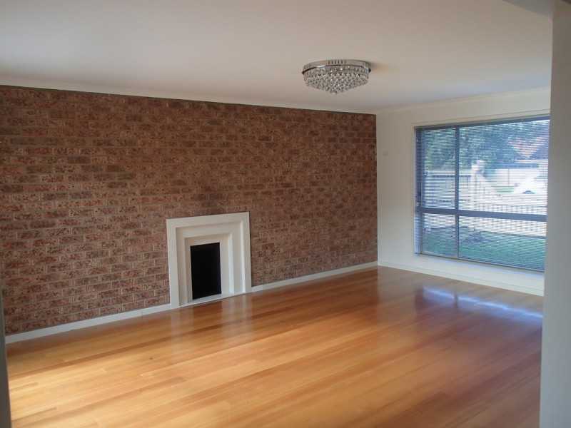 13 Brunel Close, Lara VIC 3212