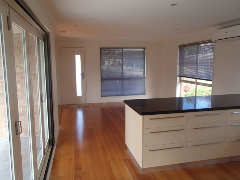 13 Brunel Close, Lara VIC 3212