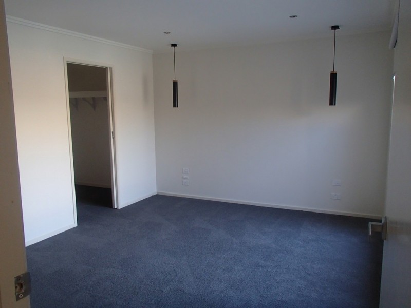 13 Brunel Close, Lara VIC 3212