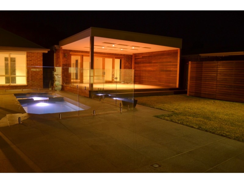 13 Brunel Close, Lara VIC 3212