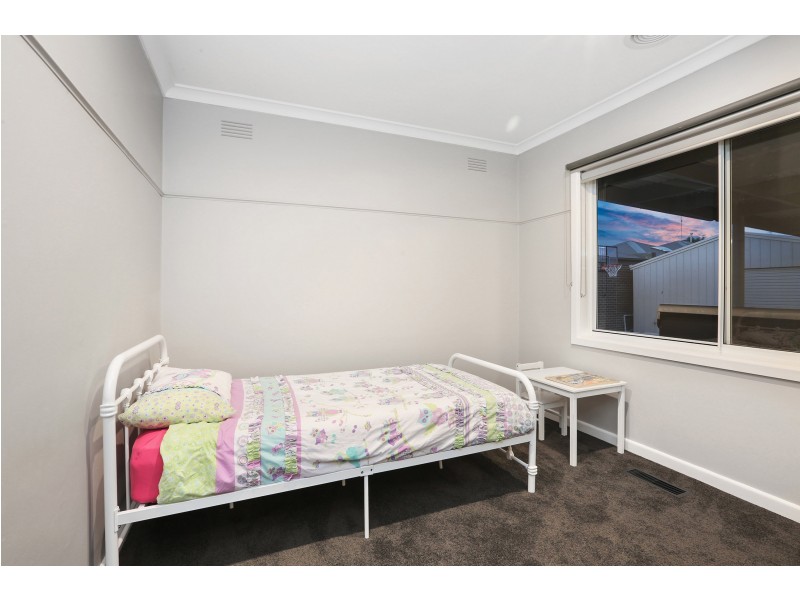 60 Curletts Road, Lara VIC 3212