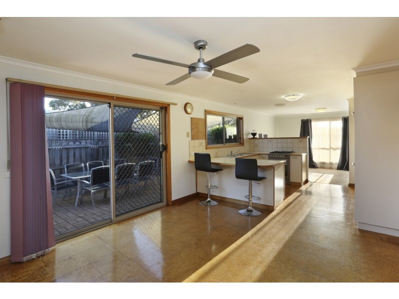 64 Benjamin Drive, Lara VIC 3212