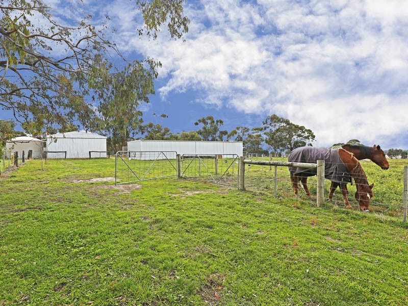 510 Staughton Vale Road, Anakie VIC 3221