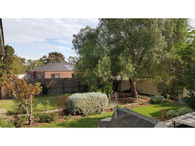 2/1 Haydn Street, Lara VIC 3212