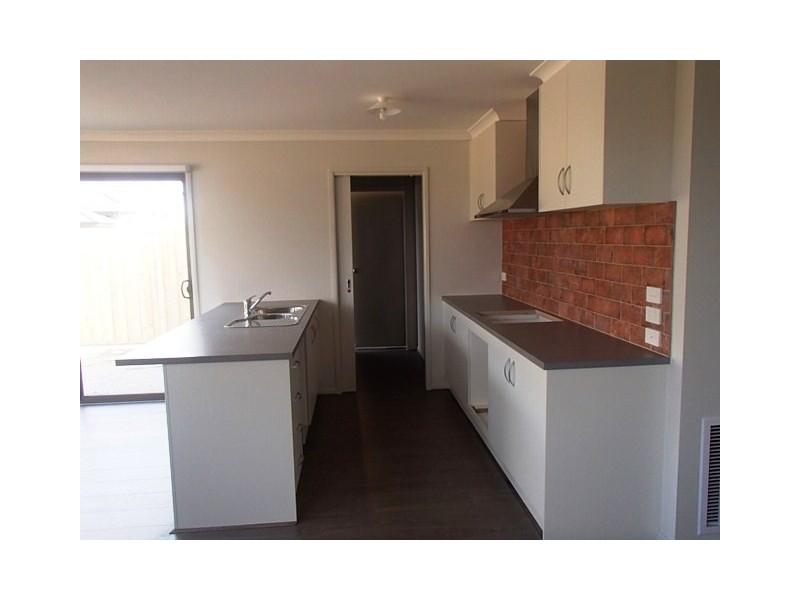 38A Pettitt Crescent, Norlane VIC 3214
