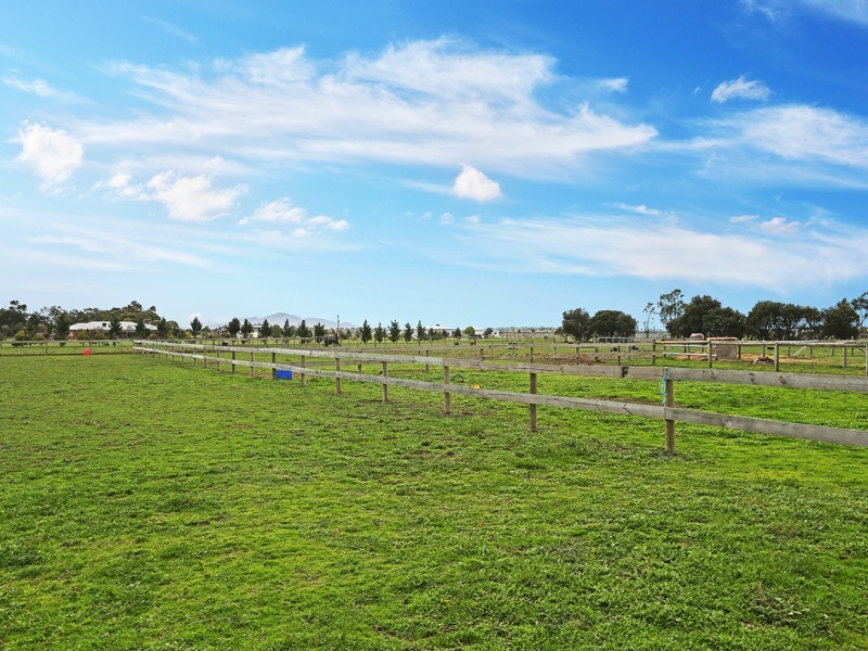 75 Minyip Road, Lara VIC 3212