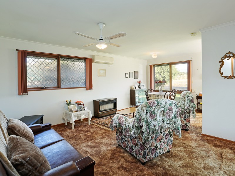 28 Matthews Road, Corio VIC 3214